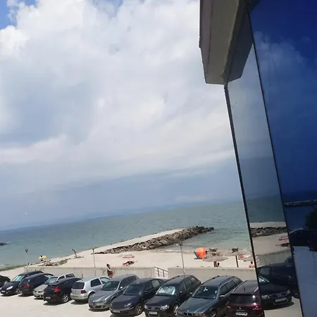 Ξενοδοχείο Sunny Bay 3*