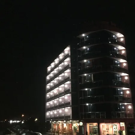Sunny Bay Ξενοδοχείο 3*